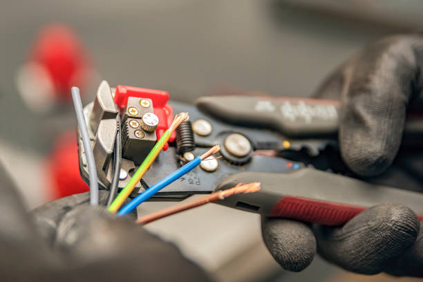 Best Industrial Electrical Services  in Osawatomie, KS